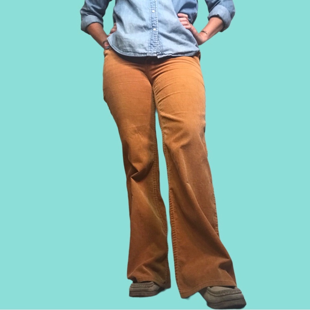 70s Vintage Levi’s Rust Corduroys
